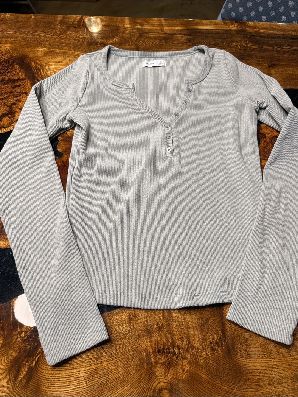 Hollister Light Gray Ribbed Long-Sleeve Henley